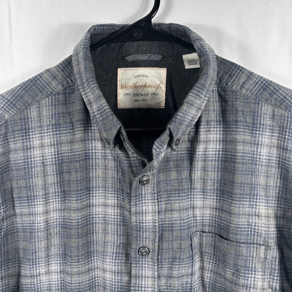 Weatherproof Vintage Men's Blue And Gray Plaid Long Sleeve Button Down Shirt
